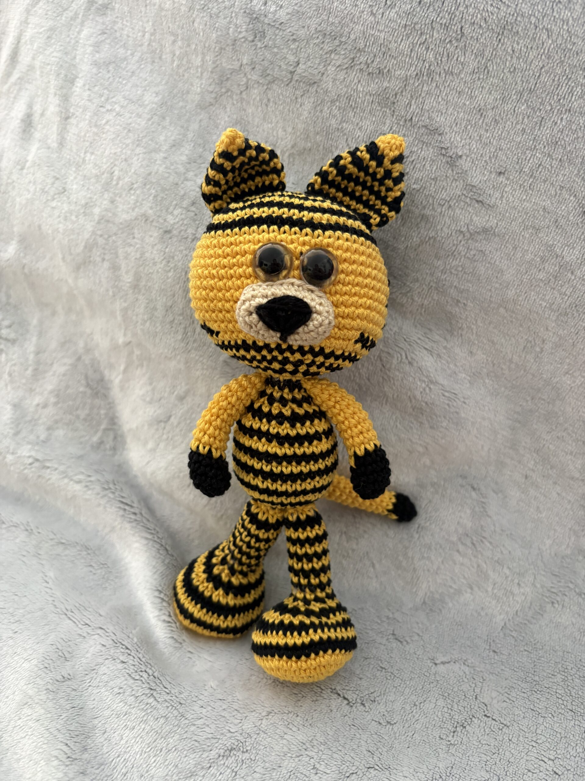 Amigurumi Tiger Stripe | Handgemachtes Kuscheltier | Häkelpuppe Unikat