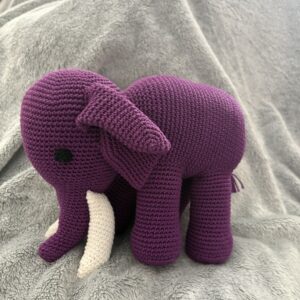 Amigurumi Elefant Ella | Handgemachtes Kuscheltier | Häkel-Elefant Unikat